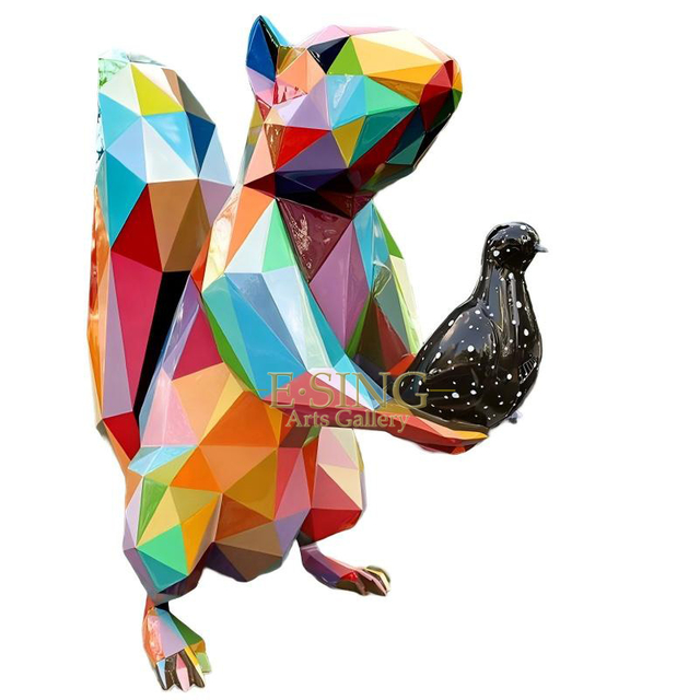 Fiberglass Animal squirrel Sculpture for garden decor 
