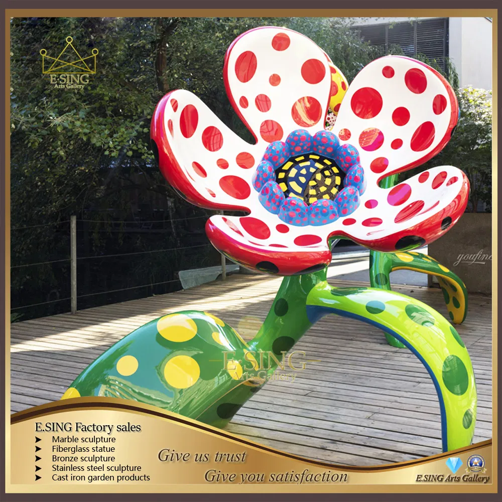 High-Quality Colored Resin Fiberglass Flower Sculpture