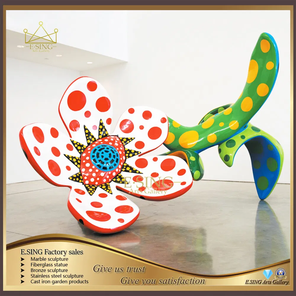 High-Quality Colored Resin Fiberglass Flower Sculpture